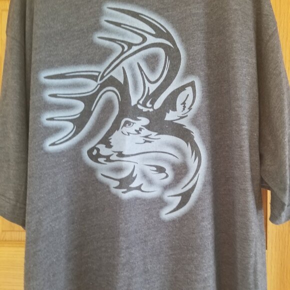 Legendary Whitetails Deer Gear T-Shirt Size 2XL New - Picture 1 of 5